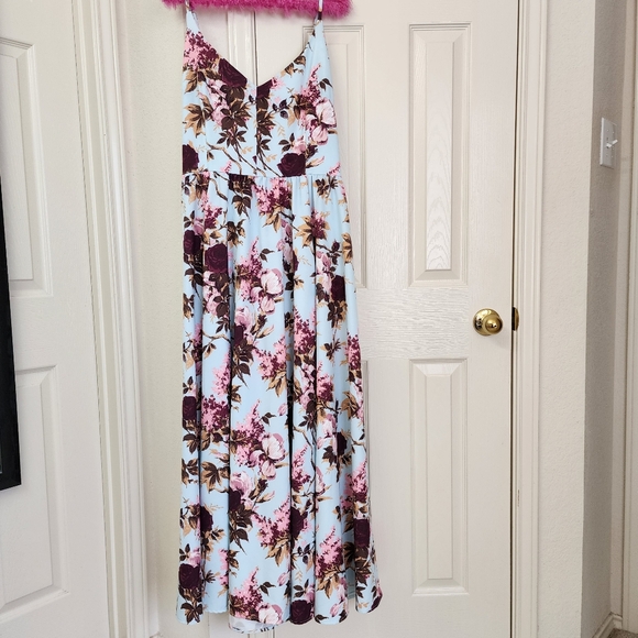 Pinup Couture Dresses & Skirts - 2X Amalie Daytime Maxi Gown in Bella Roses Crepe